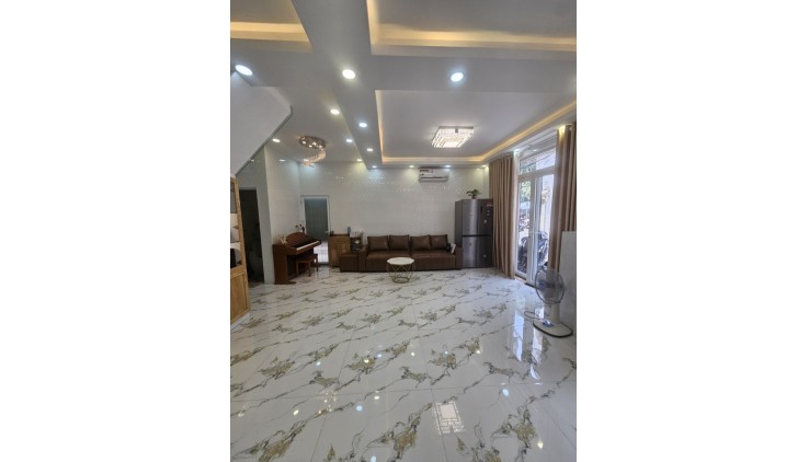 BÁN NHÀ TÂN BÌNH OTO VÀO NHÀ HẺM 6M 55M2 NGANG 6M SÁT MT KD ĐỈNH BÙI THỊ XUÂN 9 TỶ.